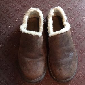 Chaco fur lined loafers